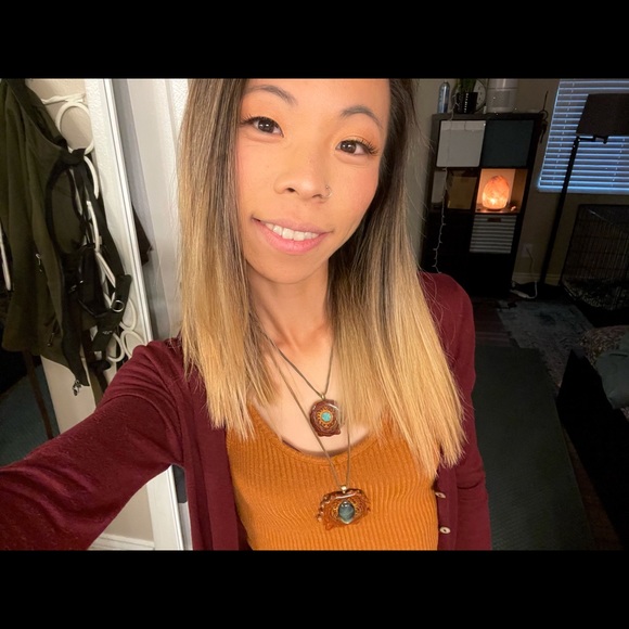 Meet your Posher, Allison - Picture 1 of 1